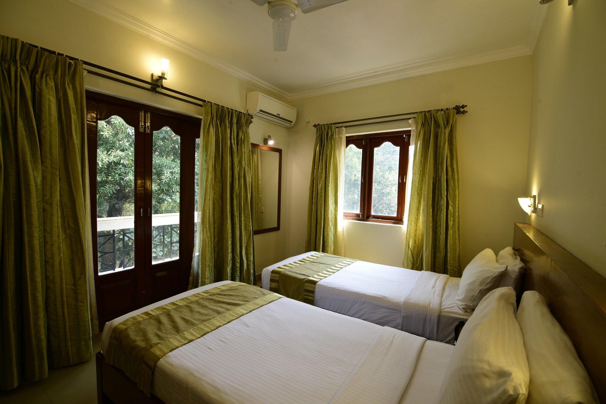 Crystal By Morpho, Goa Villagio Resort Betalbatim Exterior foto